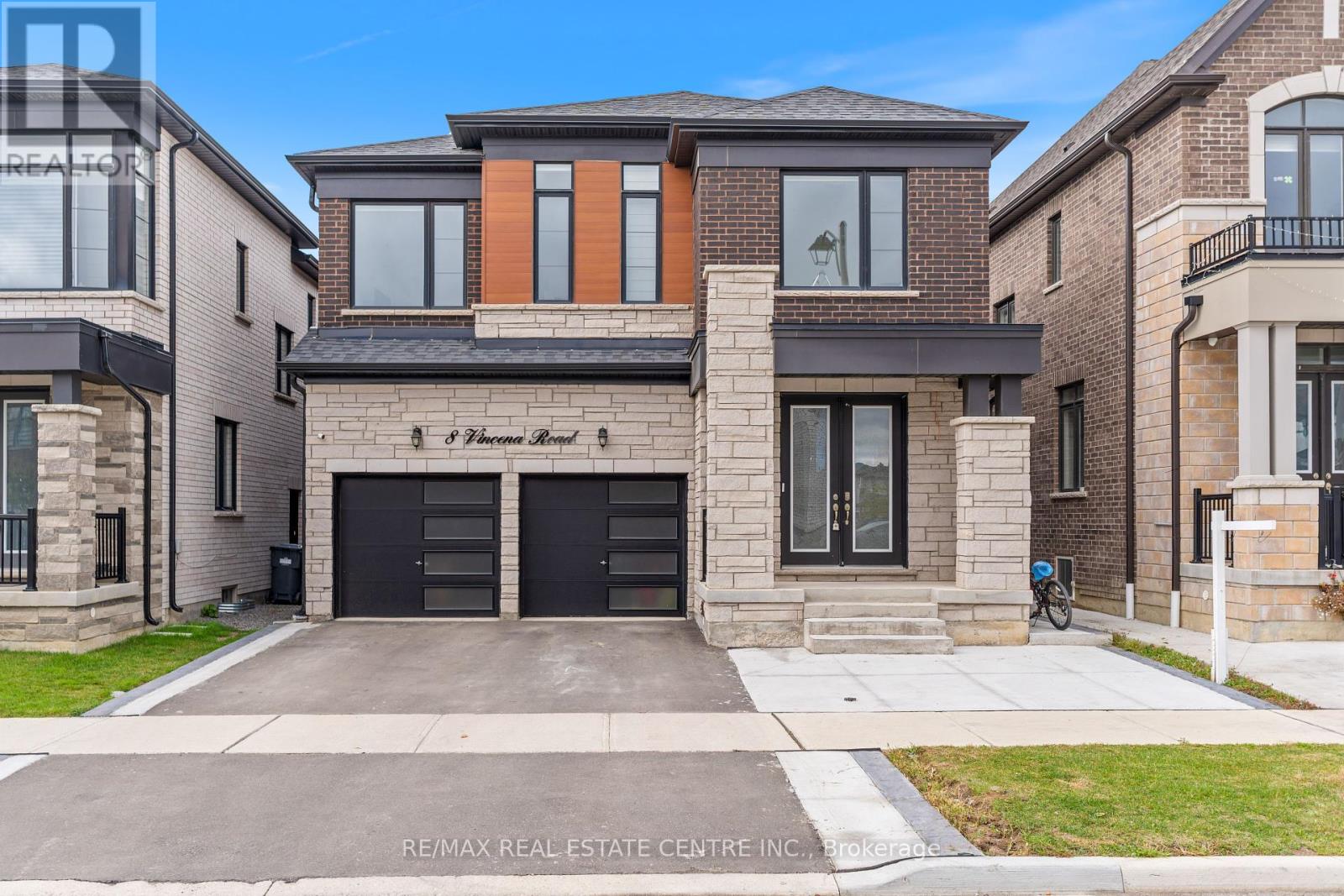 8 VINCENA ROAD, Caledon, Ontario