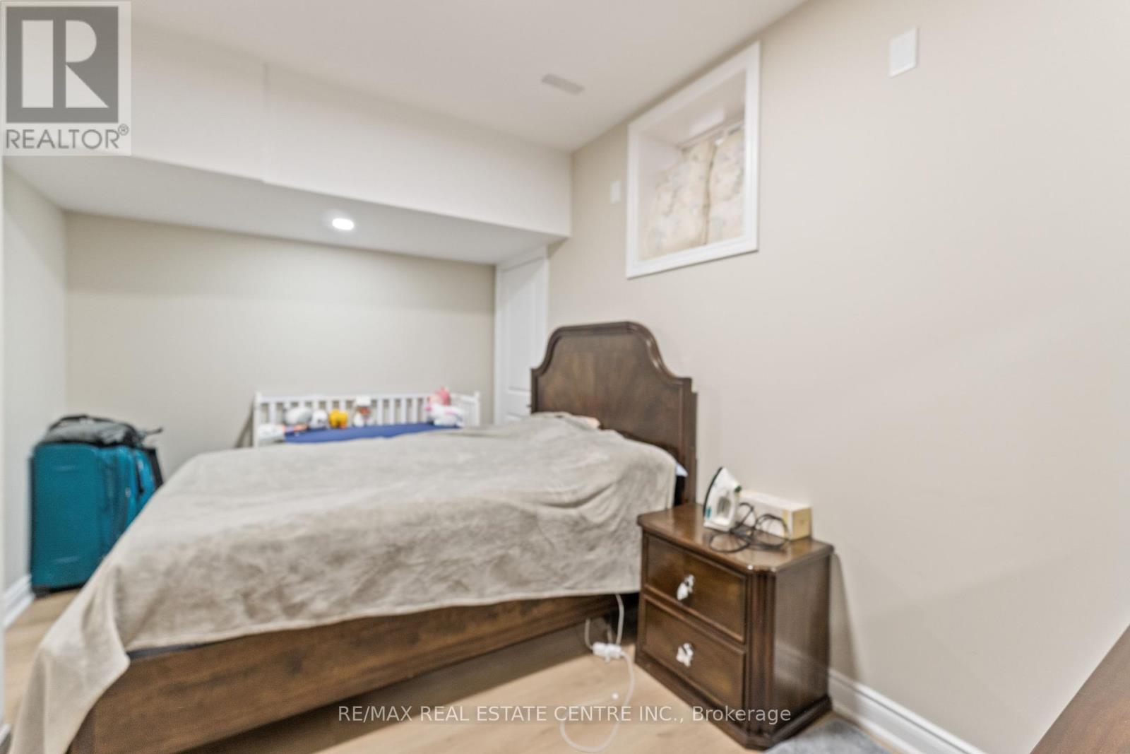8 Vincena Road, Caledon, Ontario  L7C 4M5 - Photo 25 - W12462190