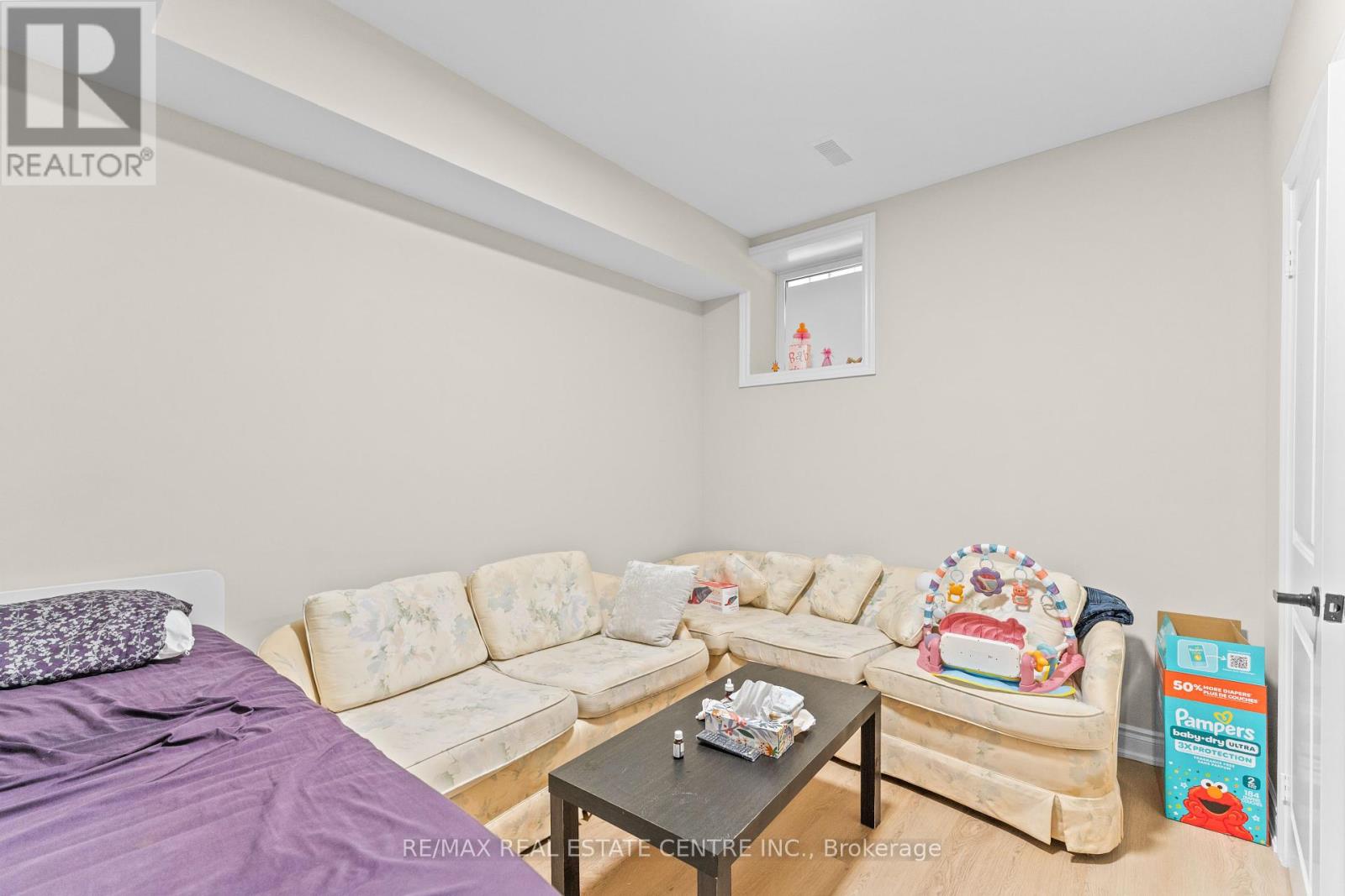 8 Vincena Road, Caledon, Ontario  L7C 4M5 - Photo 26 - W12462190