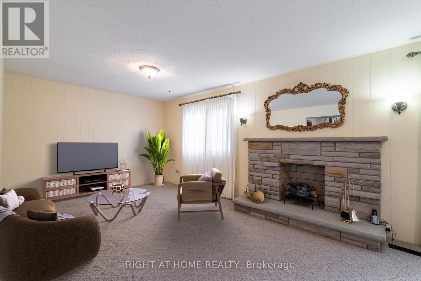 1012 Castlefield Avenue, Toronto, Ontario  M6B 1E3 - Photo 22 - W12462191