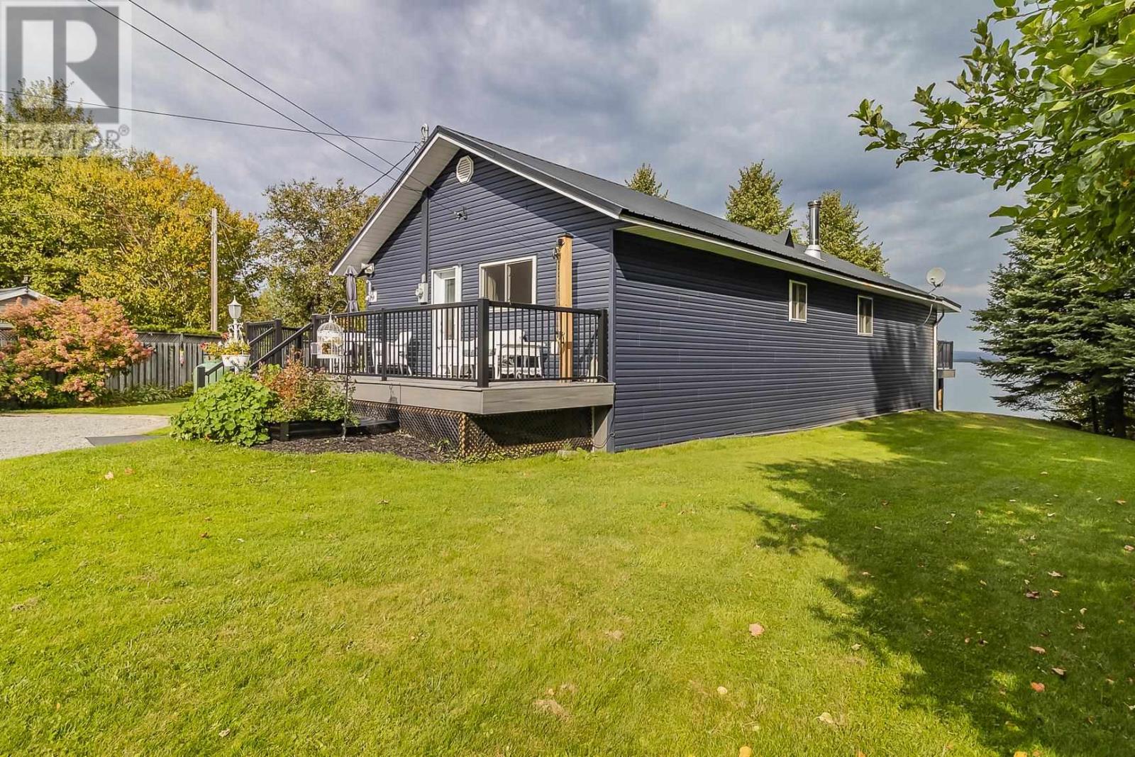 1320 Havilland Shores Dr, Goulais, Ontario  P0S 1E0 - Photo 9 - SM252873