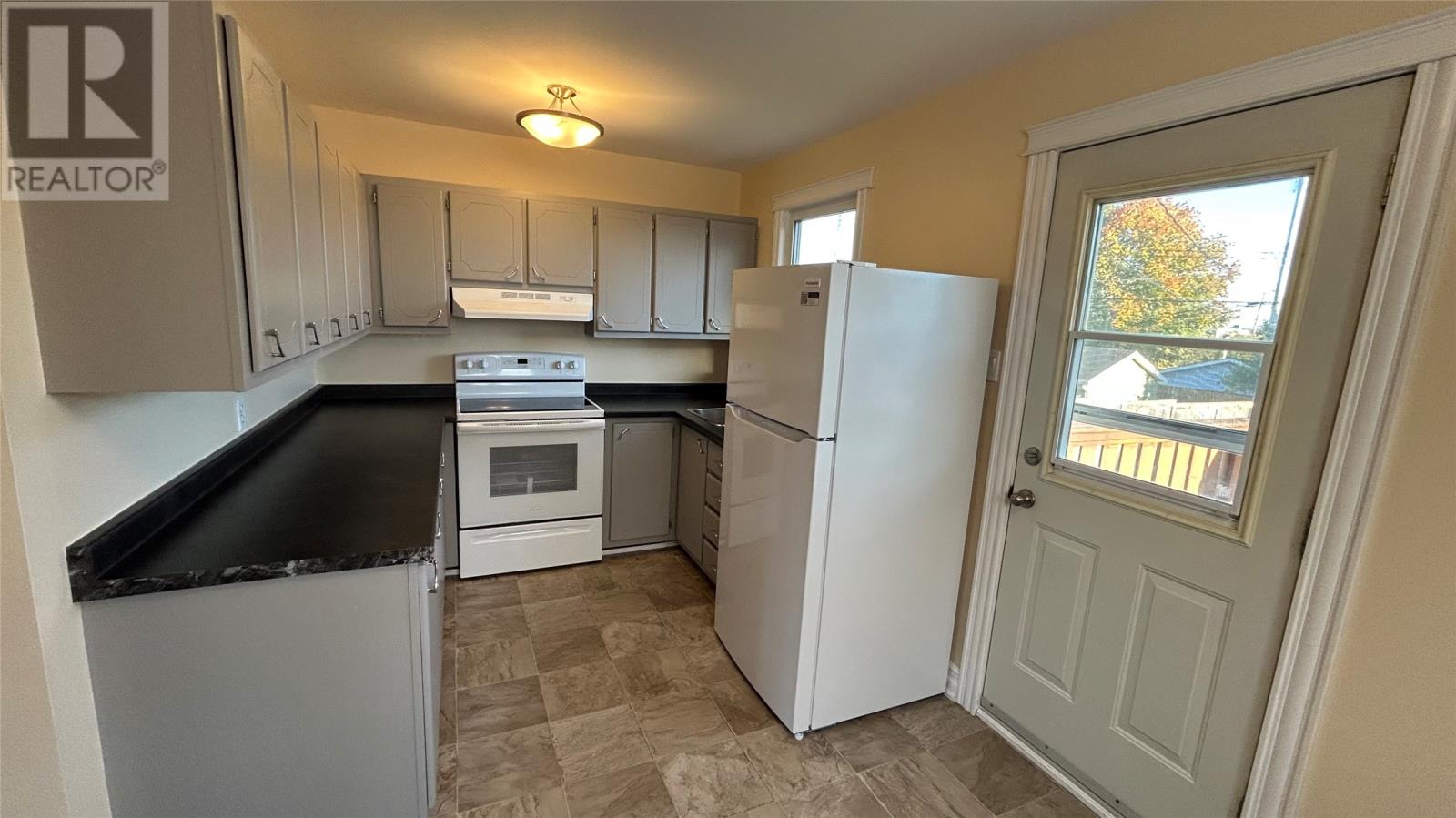 10 New Haven Lane, Stephenville, Newfoundland & Labrador  A2N 2L9 - Photo 3 - 1291551