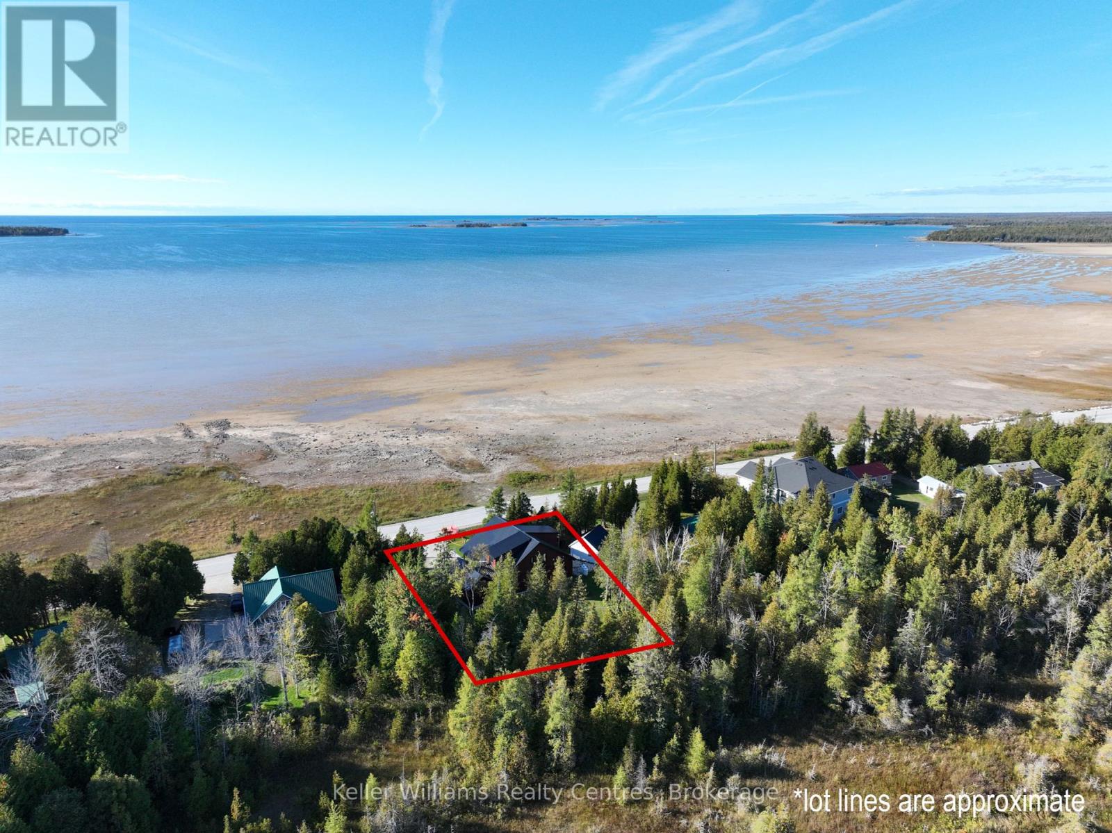 315 Shoreline Avenue, South Bruce Peninsula, Ontario  N0H 2T0 - Photo 2 - X12462213