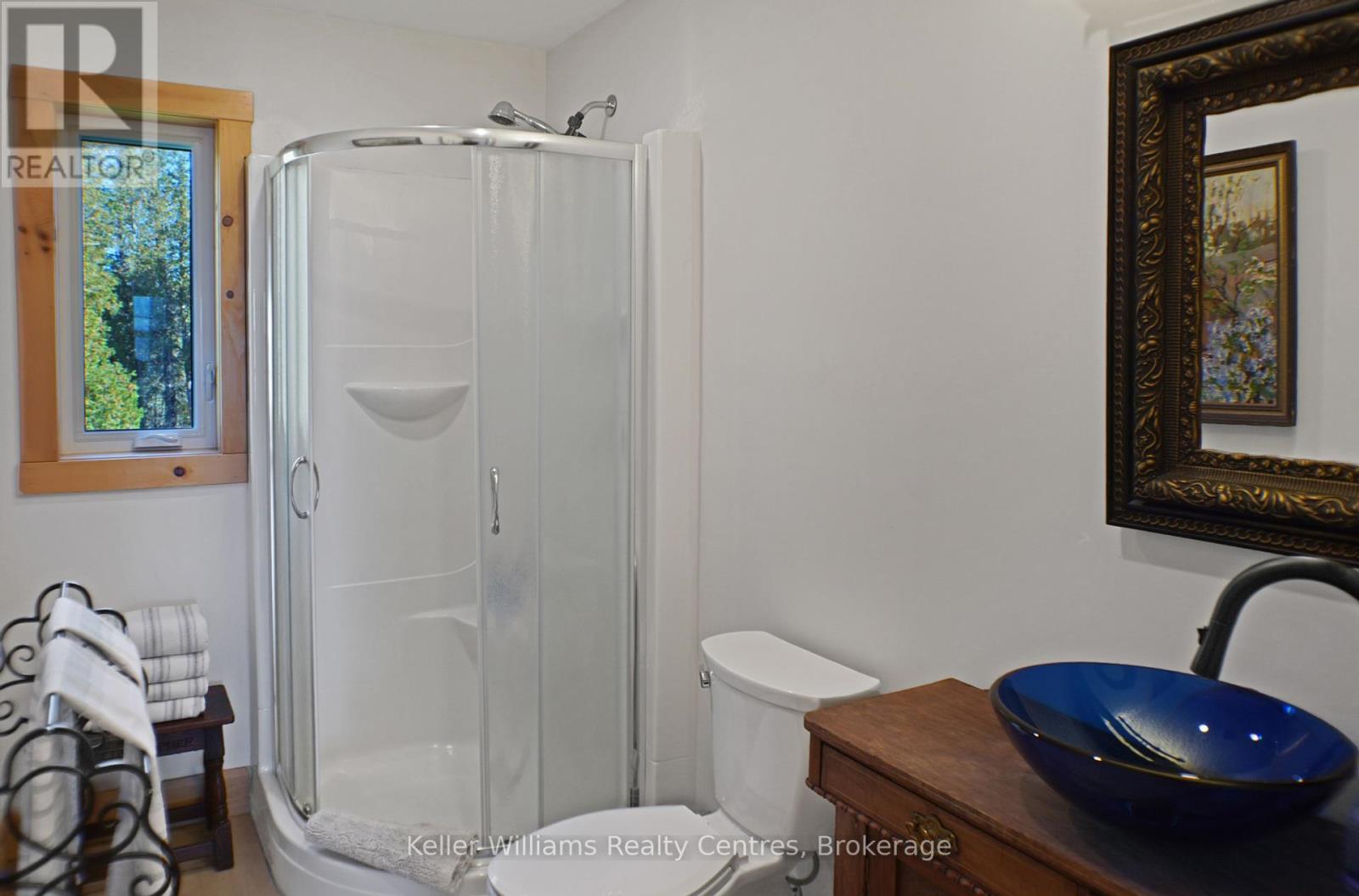 315 Shoreline Avenue, South Bruce Peninsula, Ontario  N0H 2T0 - Photo 29 - X12462213