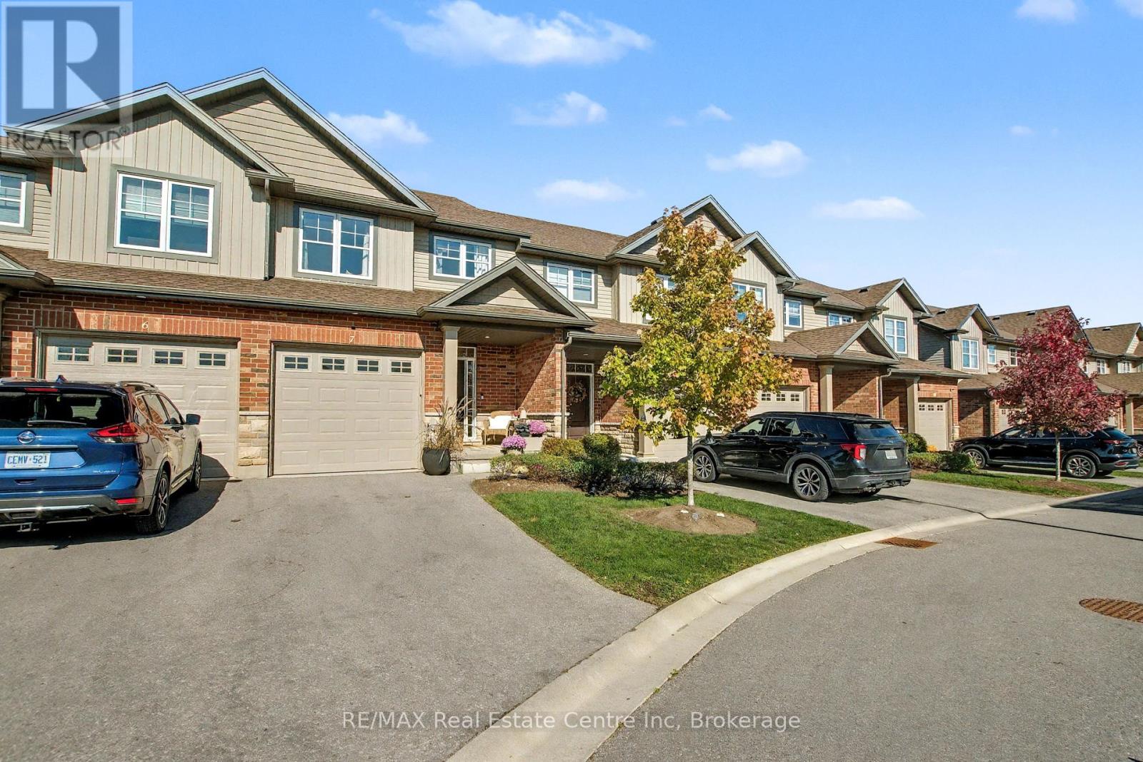 7 - 22 Marshall Drive, Guelph, Ontario  N1E 0M9 - Photo 2 - X12462229