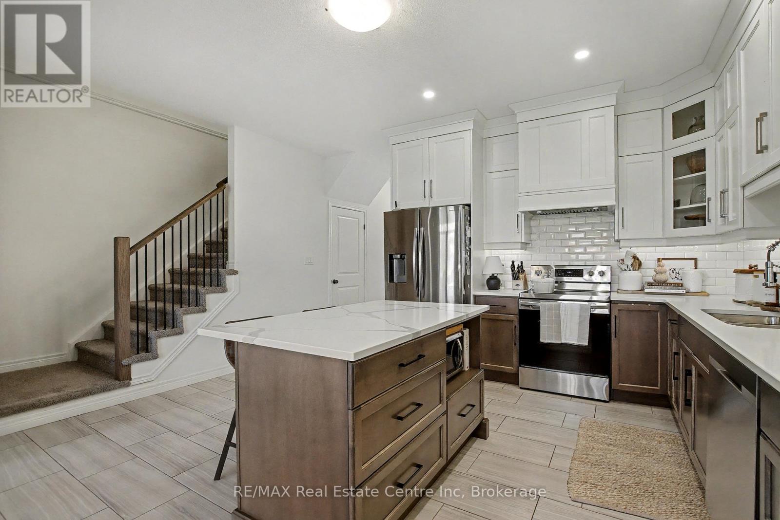7 - 22 Marshall Drive, Guelph, Ontario  N1E 0M9 - Photo 7 - X12462229