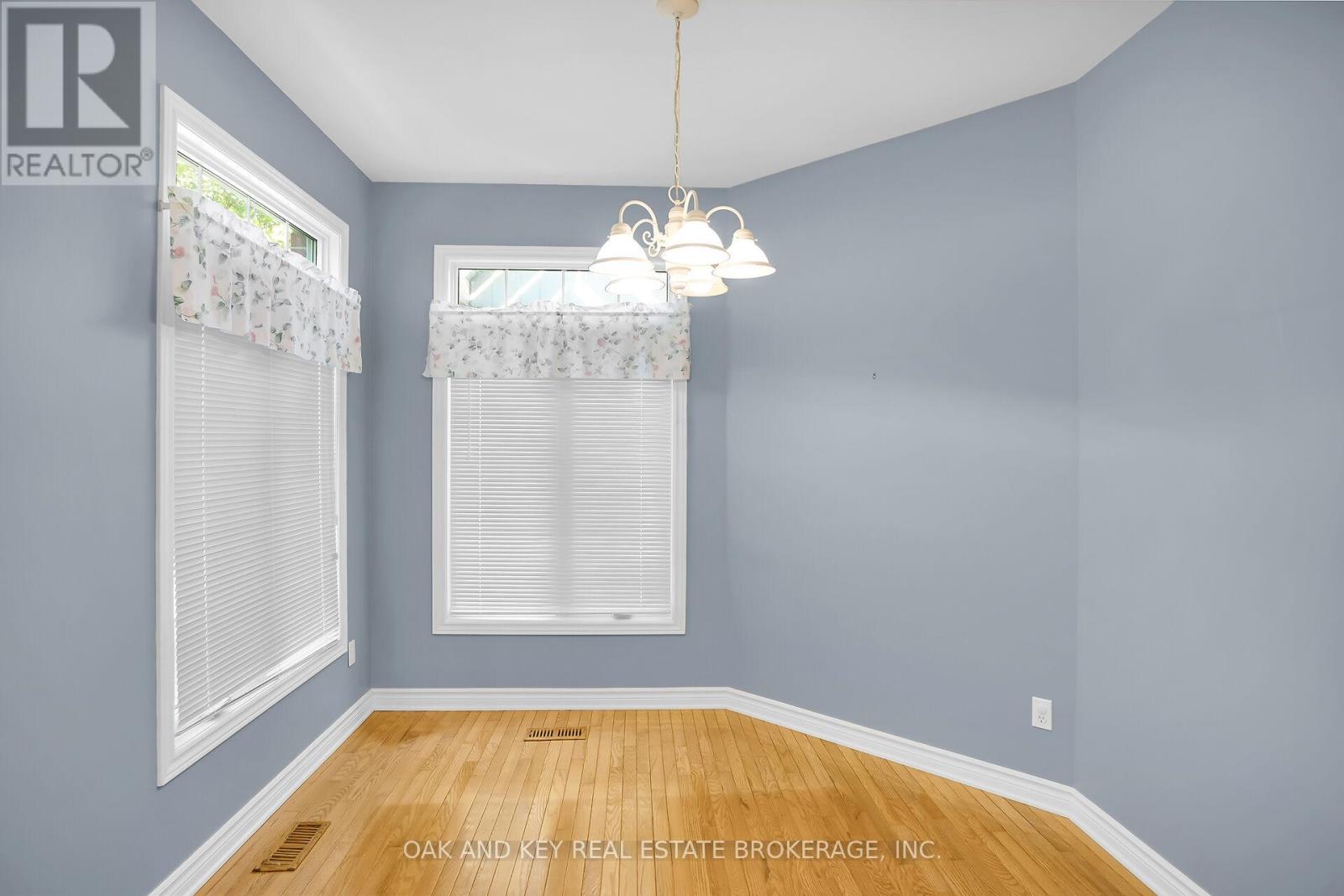 38 Quinella Place, London South, Ontario  N6K 4H2 - Photo 28 - X12462214