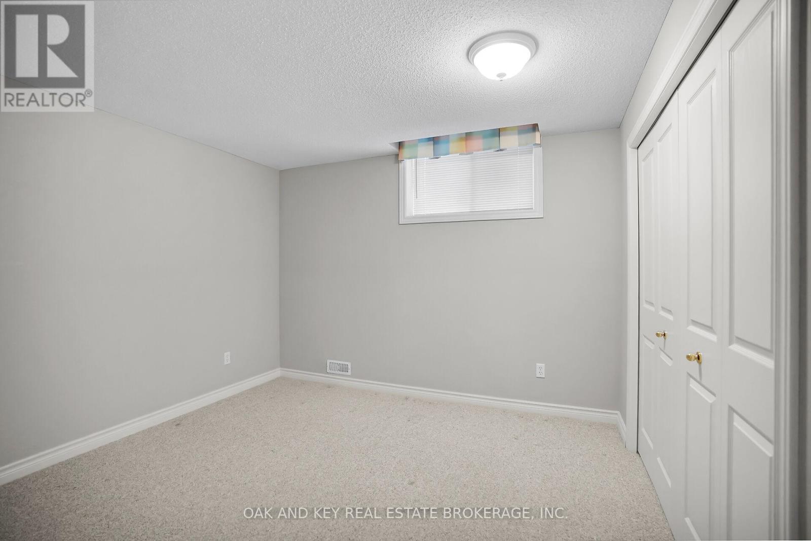 38 Quinella Place, London South, Ontario  N6K 4H2 - Photo 39 - X12462214