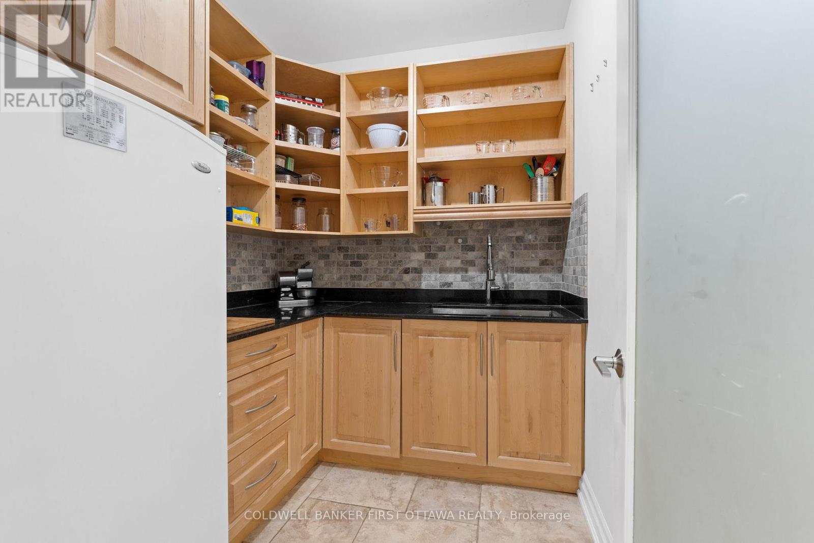 1623 Claymor Avenue, Ottawa, Ontario  K2C 1T4 - Photo 11 - X12462251
