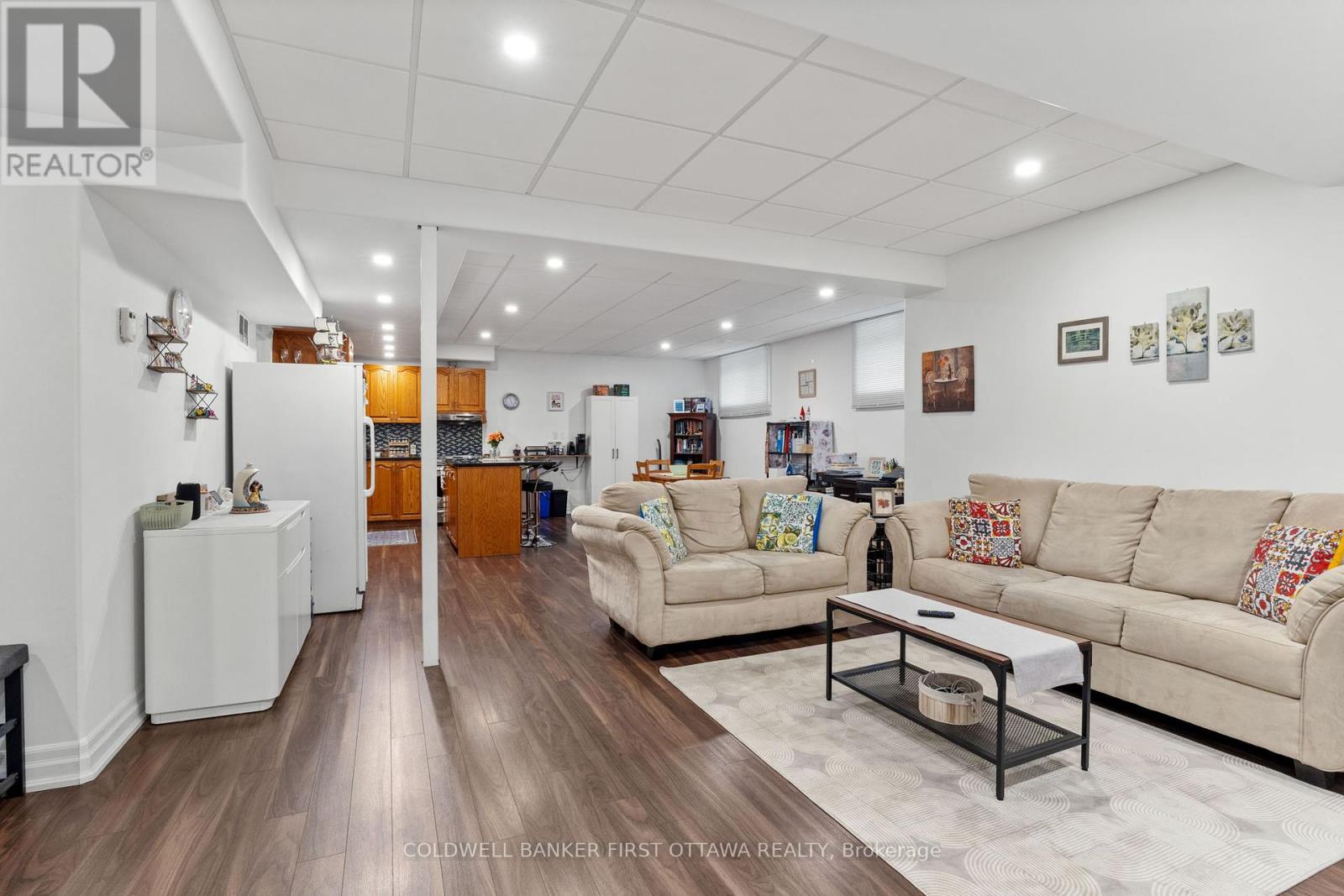 1623 Claymor Avenue, Ottawa, Ontario  K2C 1T4 - Photo 39 - X12462251