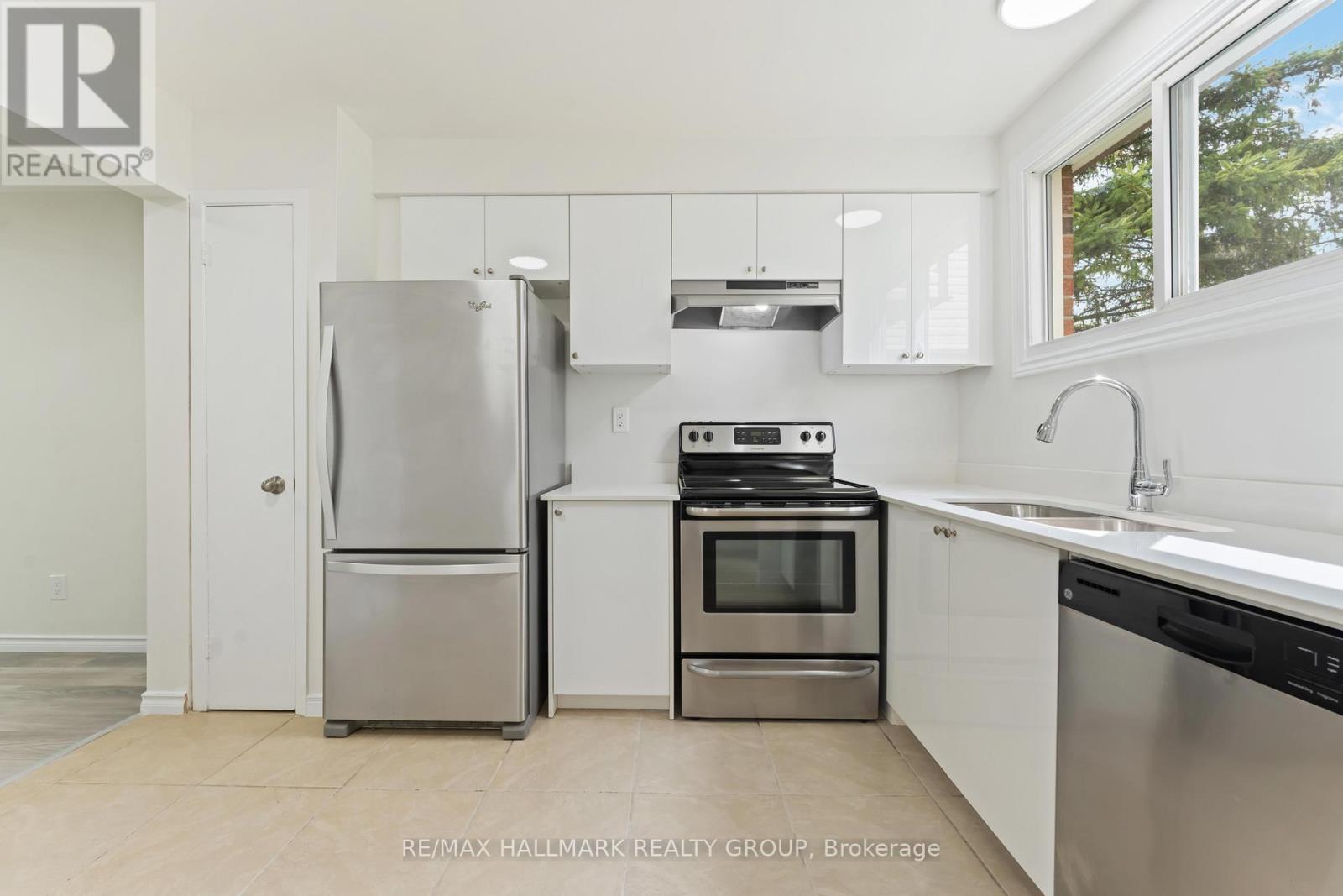 317 - 1441 Palmerston Drive, Ottawa, Ontario  K1J 8N9 - Photo 11 - X12462281