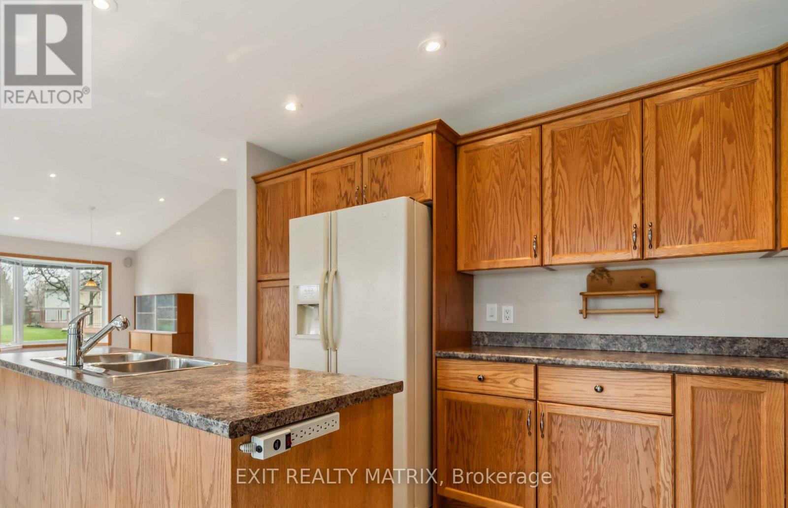 145 Garfield Street S, Gananoque, Ontario  K7G 3G2 - Photo 15 - X12462283