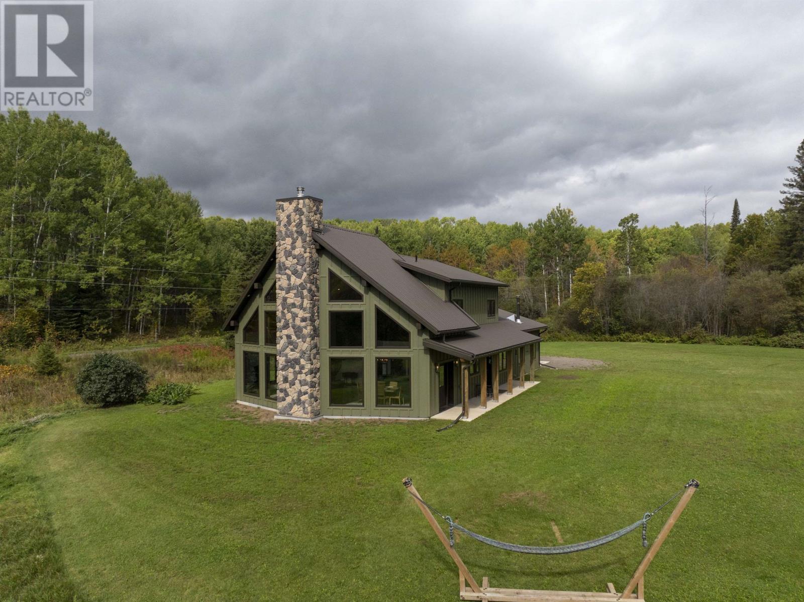 331 Smith Road, Kakabeka Falls, Ontario