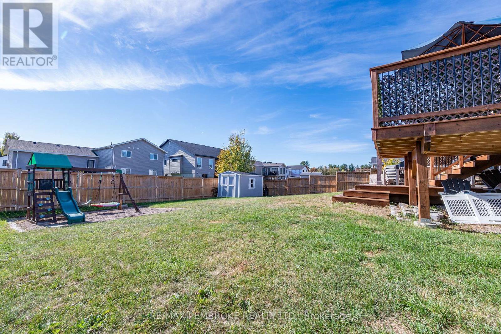 9 Terrance Drive, Petawawa, Ontario  K8H 0G3 - Photo 39 - X12462288
