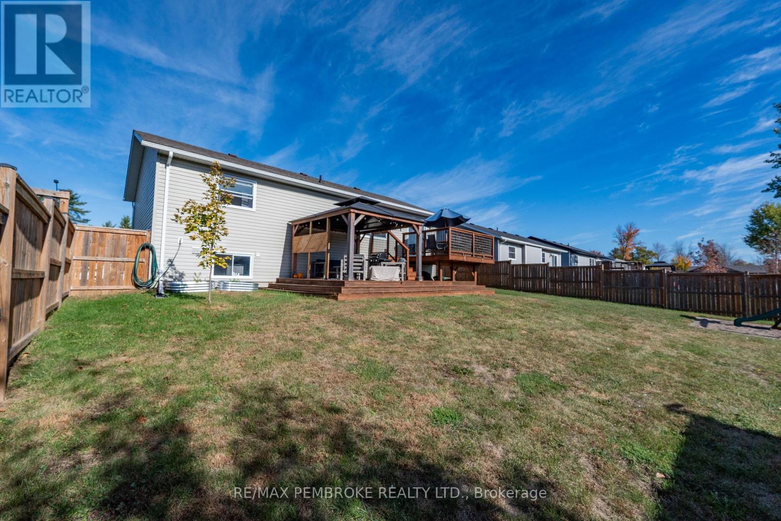 9 Terrance Drive, Petawawa, Ontario  K8H 0G3 - Photo 42 - X12462288