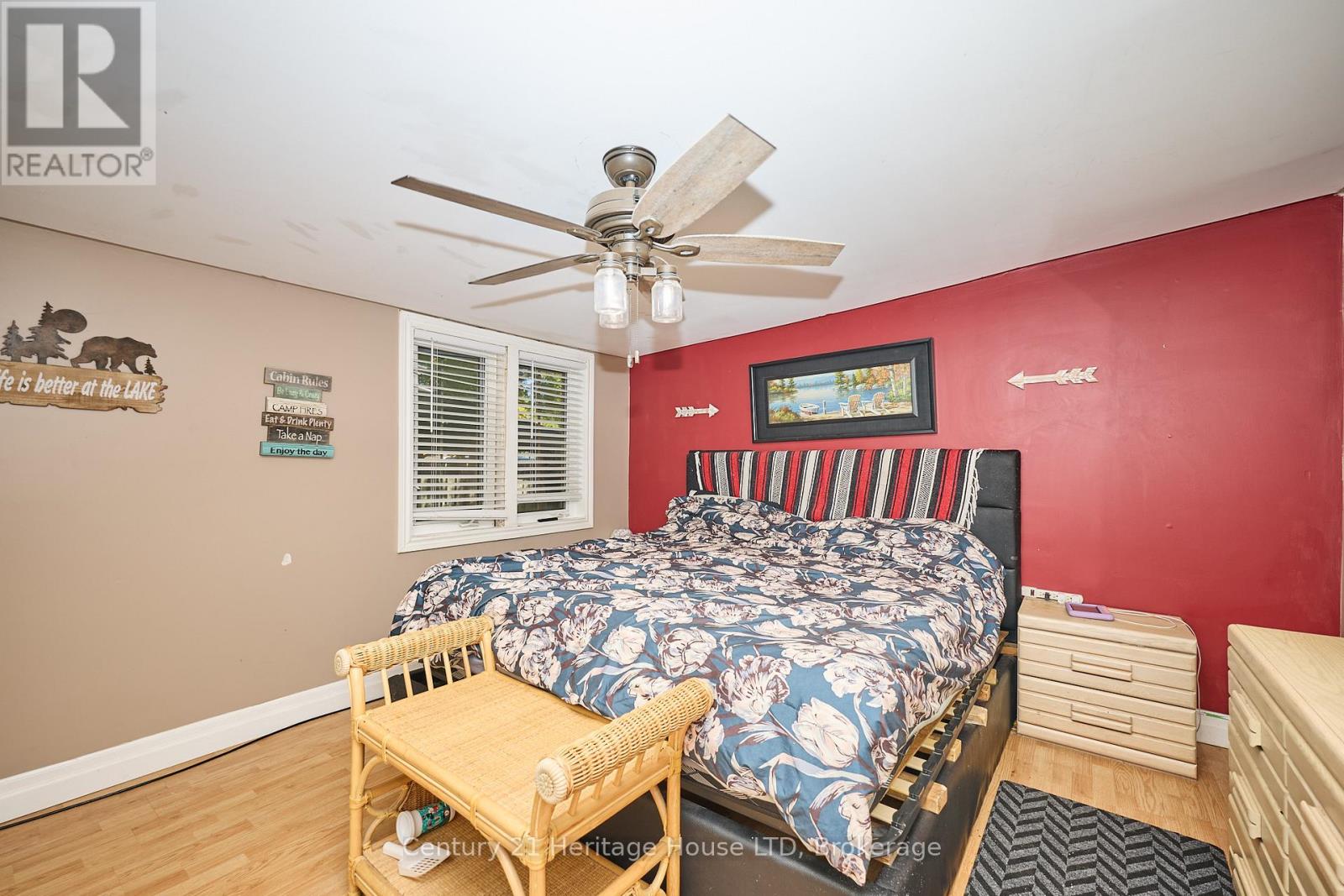 119 Page Street, St. Catharines (E. Chester), Ontario  L2R 4A8 - Photo 13 - X12462260