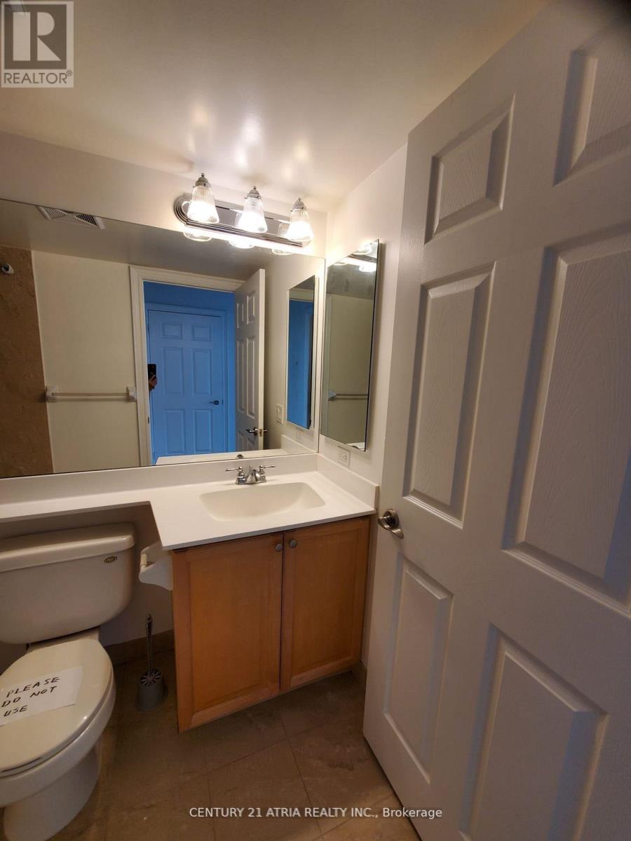 2025 - 25 Greenview Avenue, Toronto, Ontario  M2M 1R2 - Photo 11 - C12462050