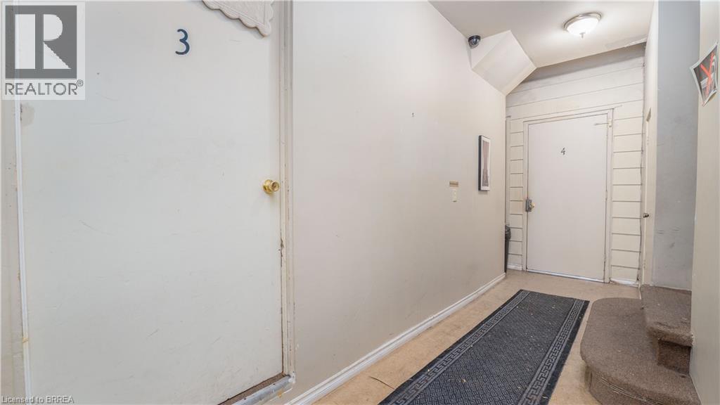14 Colborne Street N, Simcoe, Ontario  N3Y 3T9 - Photo 4 - 40778815