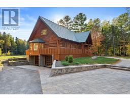 9 LUCAS LANE, Ottawa, Ontario