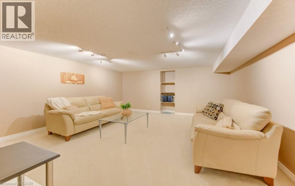 610 Stonebury Crescent, Waterloo, Ontario  N2K 3R1 - Photo 38 - 40778776