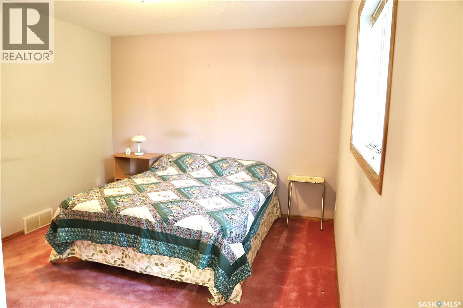 3120 5th Avenue E, Prince Albert, Saskatchewan  S6V 8C4 - Photo 15 - SK020816
