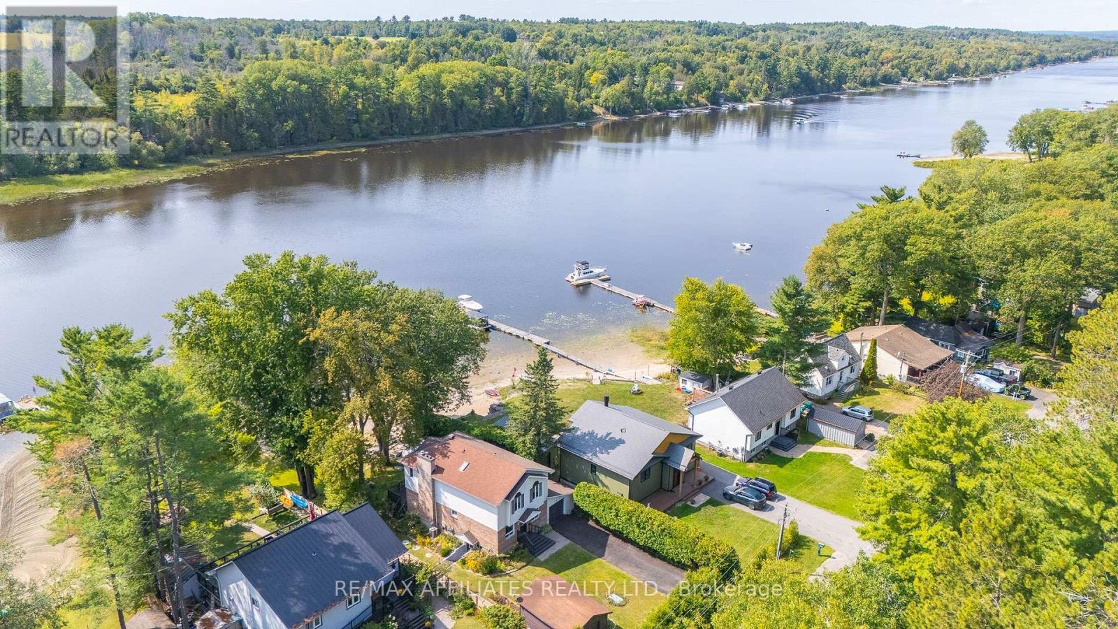 1278 Bayview Drive, Ottawa, Ontario  K0A 3M0 - Photo 1 - X12398008