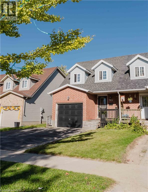163 Highbrook Street, Kitchener, Ontario  N2E 3P6 - Photo 2 - 40779155
