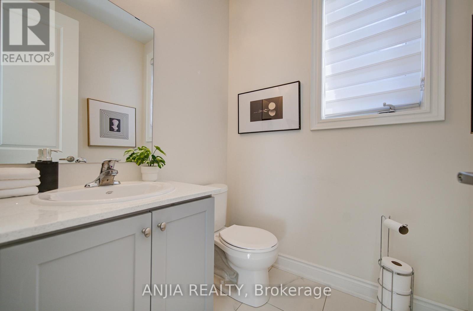 3 Joiner Circle, Whitchurch-Stouffville, Ontario  L4A 7X4 - Photo 15 - N12456236