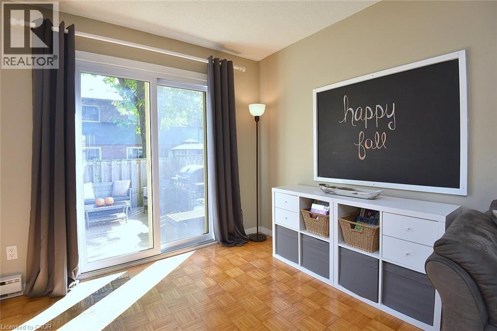 1501 Ester Drive, Burlington, Ontario  L7P 1L5 - Photo 6 - 40778454