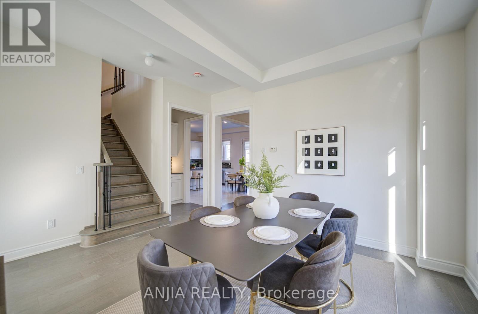 3 Joiner Circle, Whitchurch-Stouffville, Ontario  L4A 7X4 - Photo 17 - N12456236