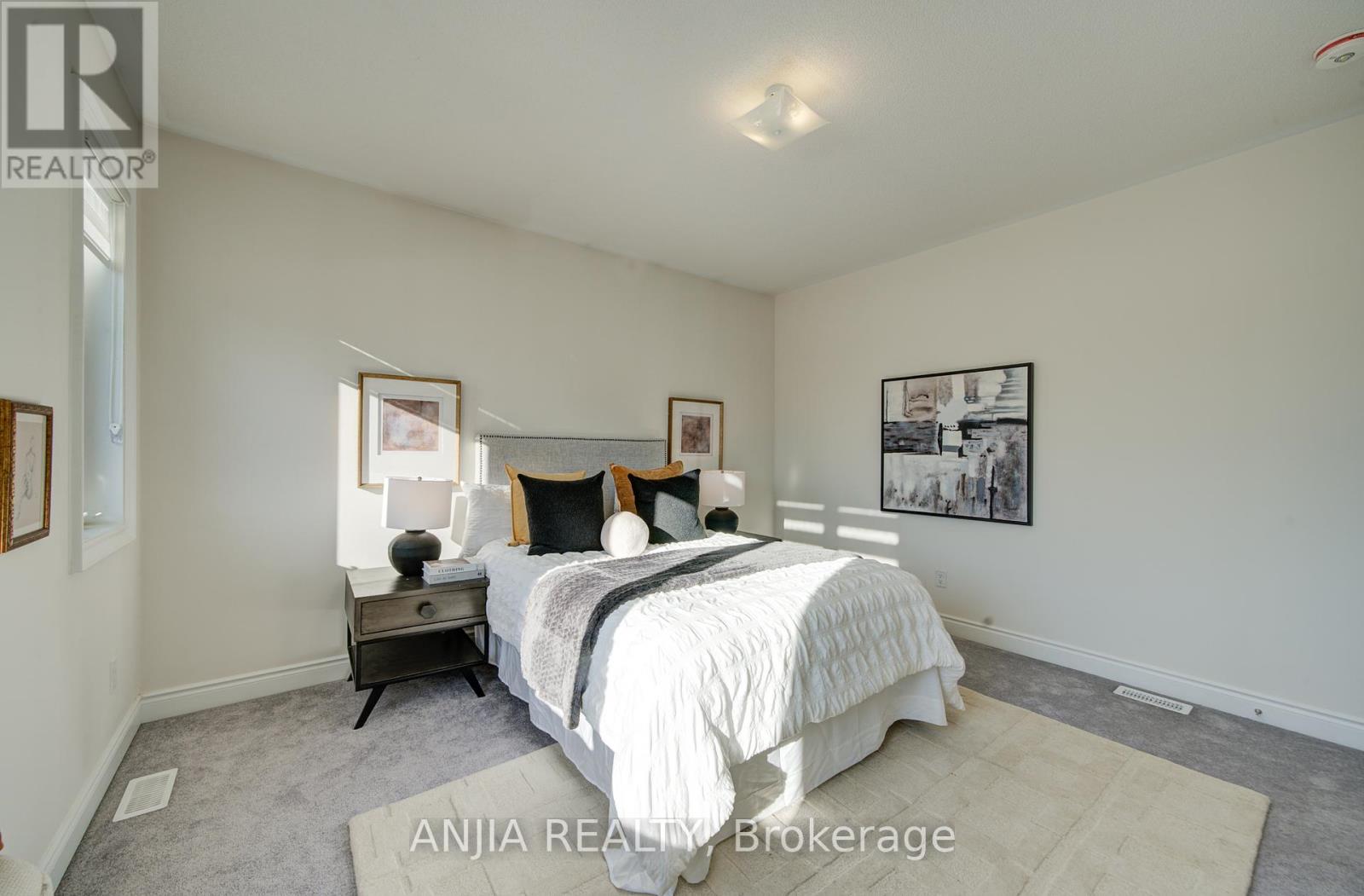 3 Joiner Circle, Whitchurch-Stouffville, Ontario  L4A 7X4 - Photo 35 - N12456236