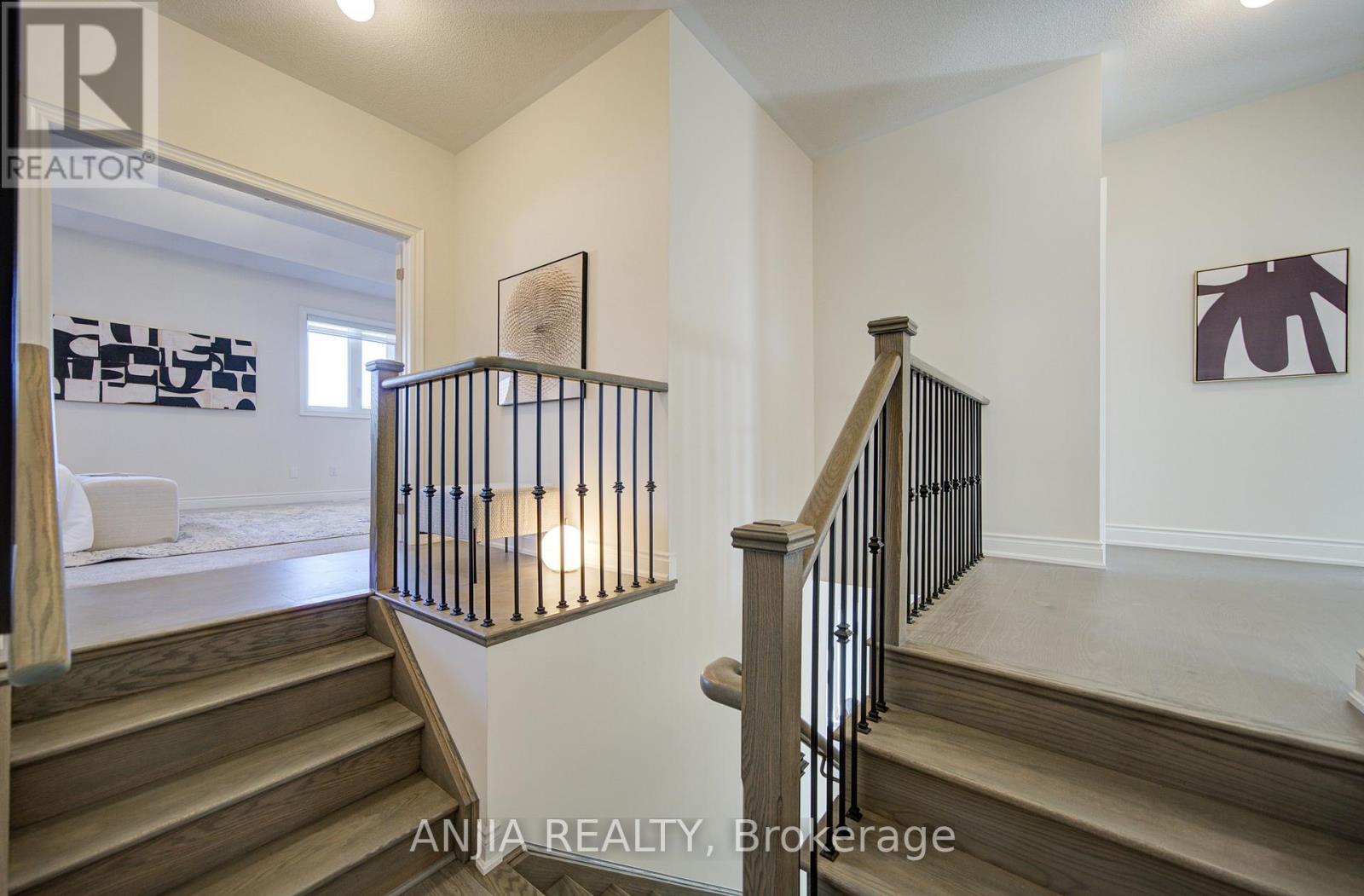 3 Joiner Circle, Whitchurch-Stouffville, Ontario  L4A 7X4 - Photo 28 - N12456236