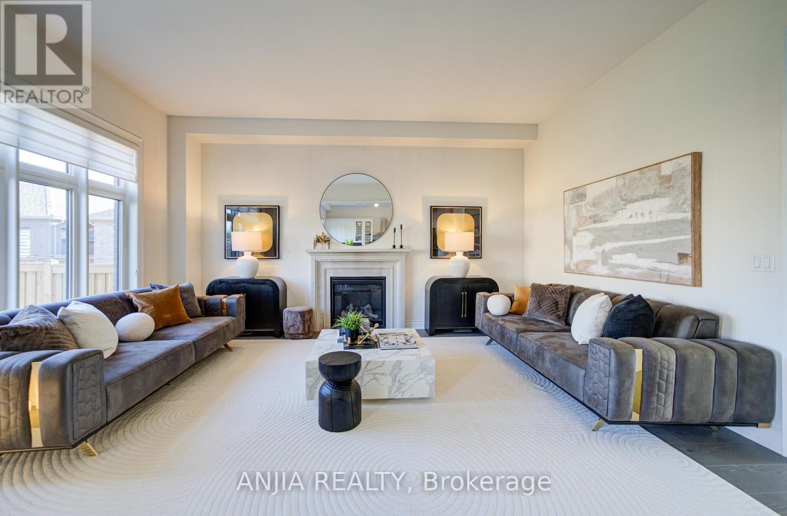 3 Joiner Circle, Whitchurch-Stouffville, Ontario  L4A 7X4 - Photo 7 - N12456236