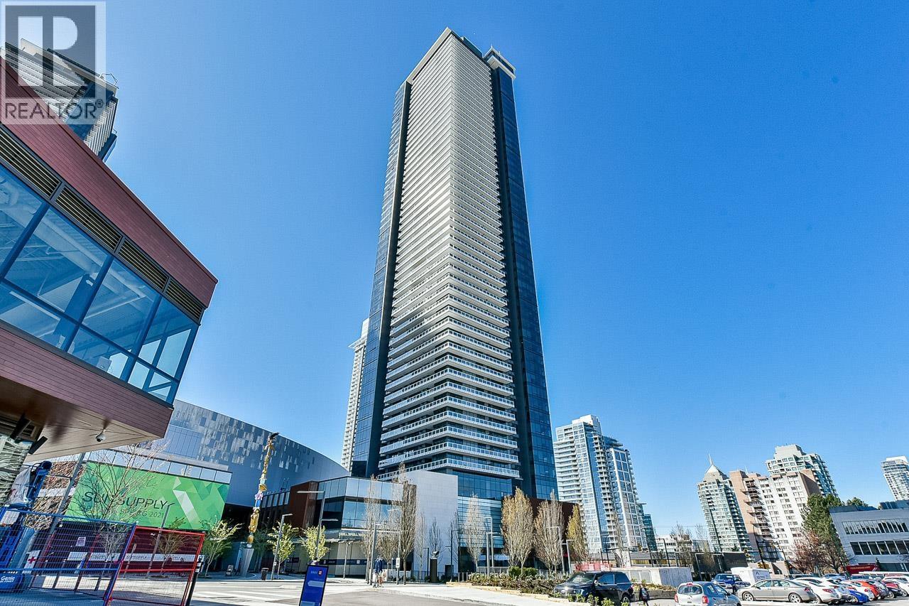 3501 4510 HALIFAX WAY, Burnaby, British Columbia