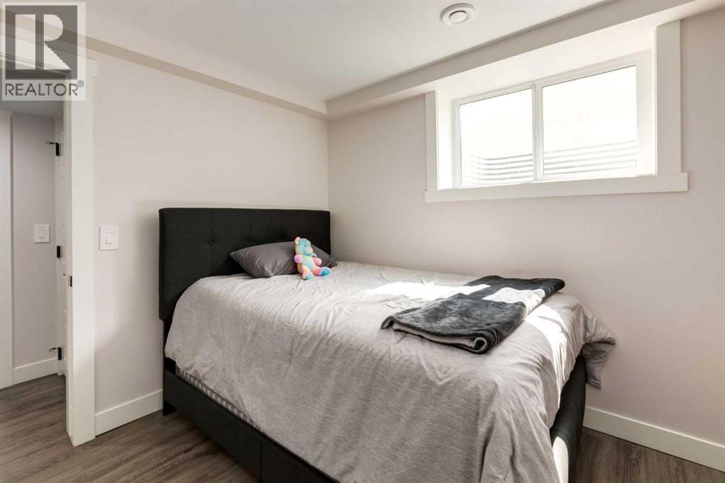 392 Cantrell Drive Sw, Calgary, Alberta  T2W 2E4 - Photo 36 - A2251732