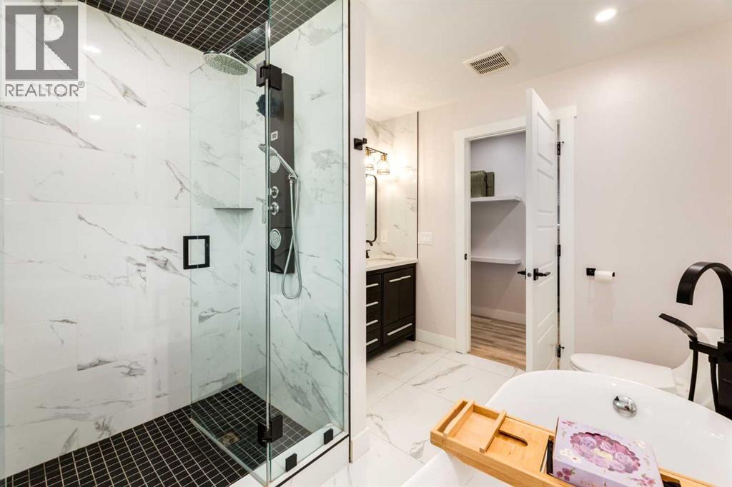 392 Cantrell Drive Sw, Calgary, Alberta  T2W 2E4 - Photo 25 - A2251732