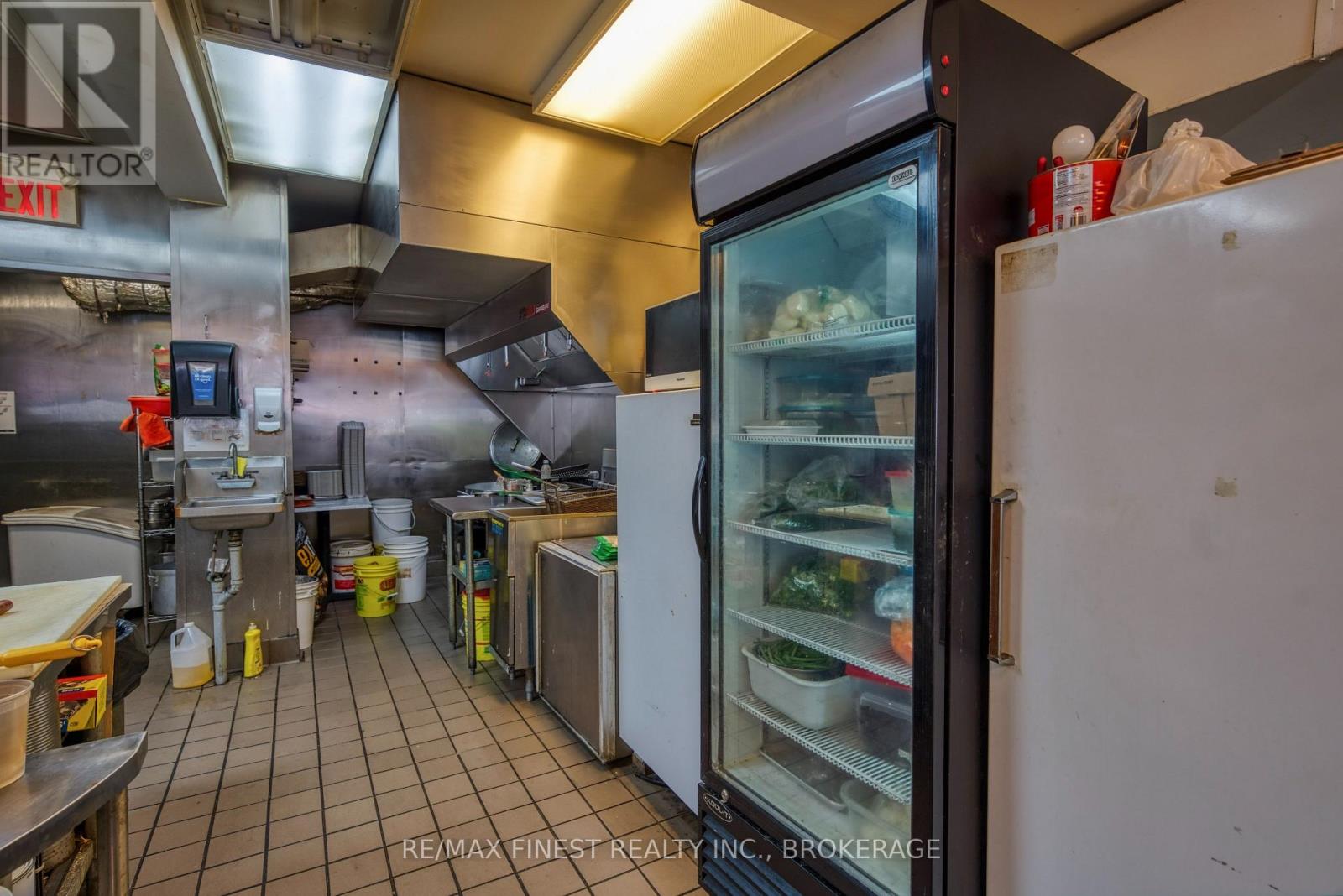 185 Princess Street, Kingston (East Of Sir John A. Blvd), Ontario  K7L 1A9 - Photo 10 - X12462320