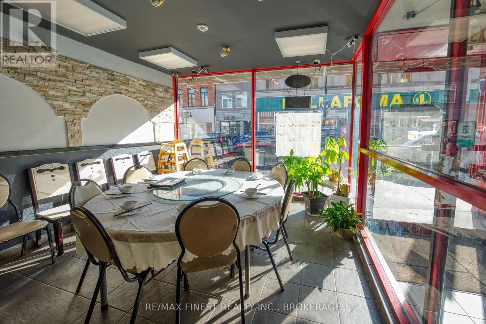 185 Princess Street, Kingston (East Of Sir John A. Blvd), Ontario  K7L 1A9 - Photo 4 - X12462320
