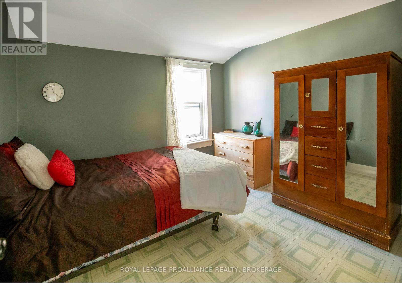 91 Hamilton Street, Kingston, Ontario  K7K 1P3 - Photo 18 - X12462365