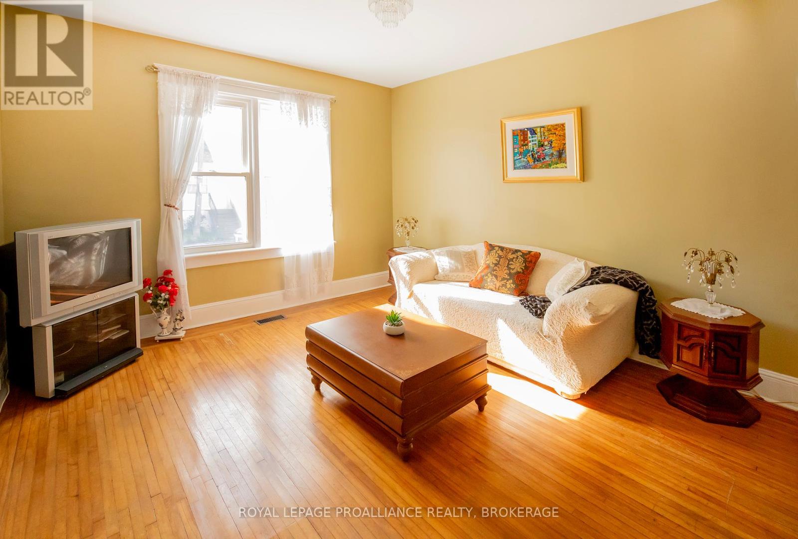 91 Hamilton Street, Kingston, Ontario  K7K 1P3 - Photo 8 - X12462365