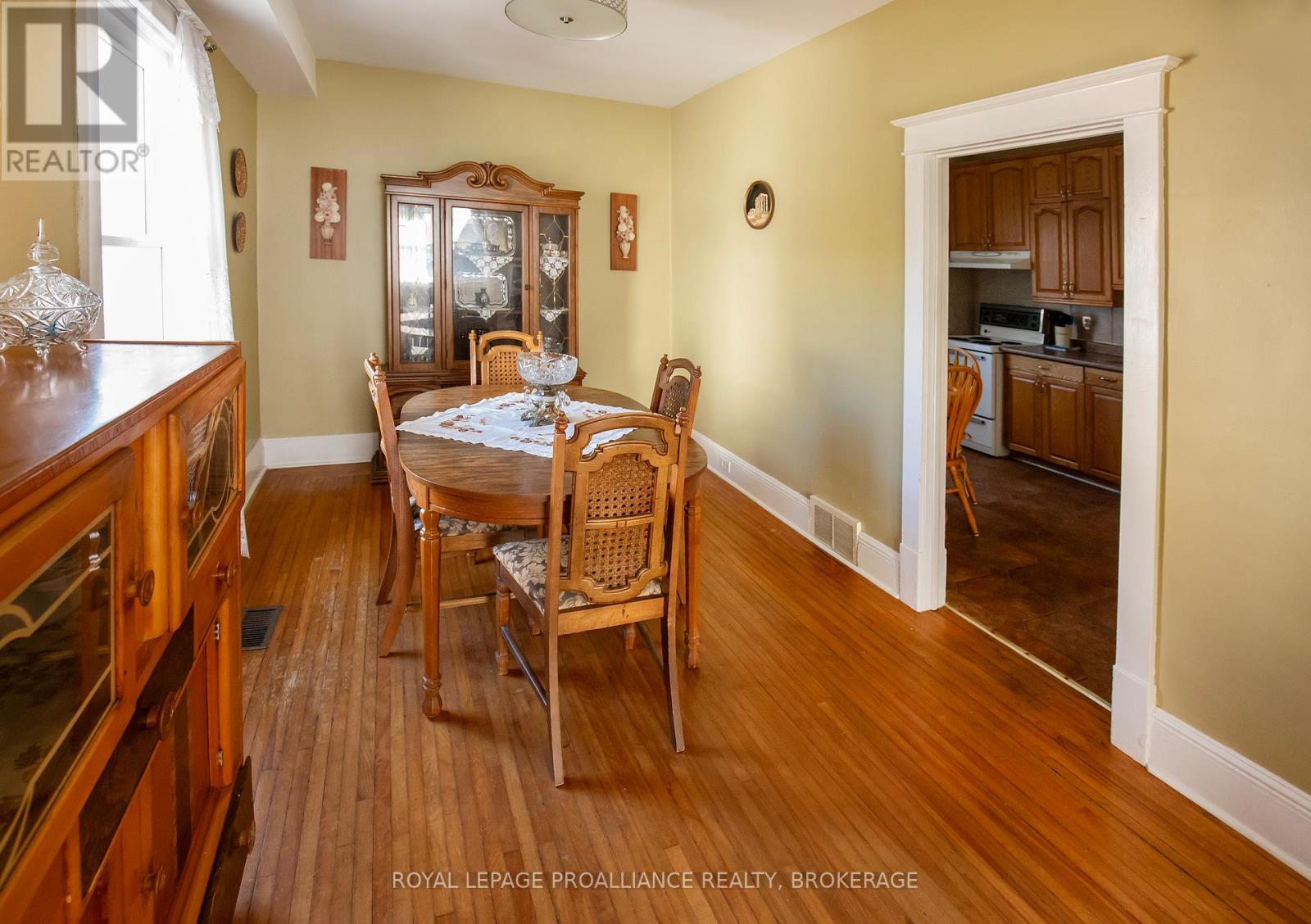 91 Hamilton Street, Kingston, Ontario  K7K 1P3 - Photo 9 - X12462365