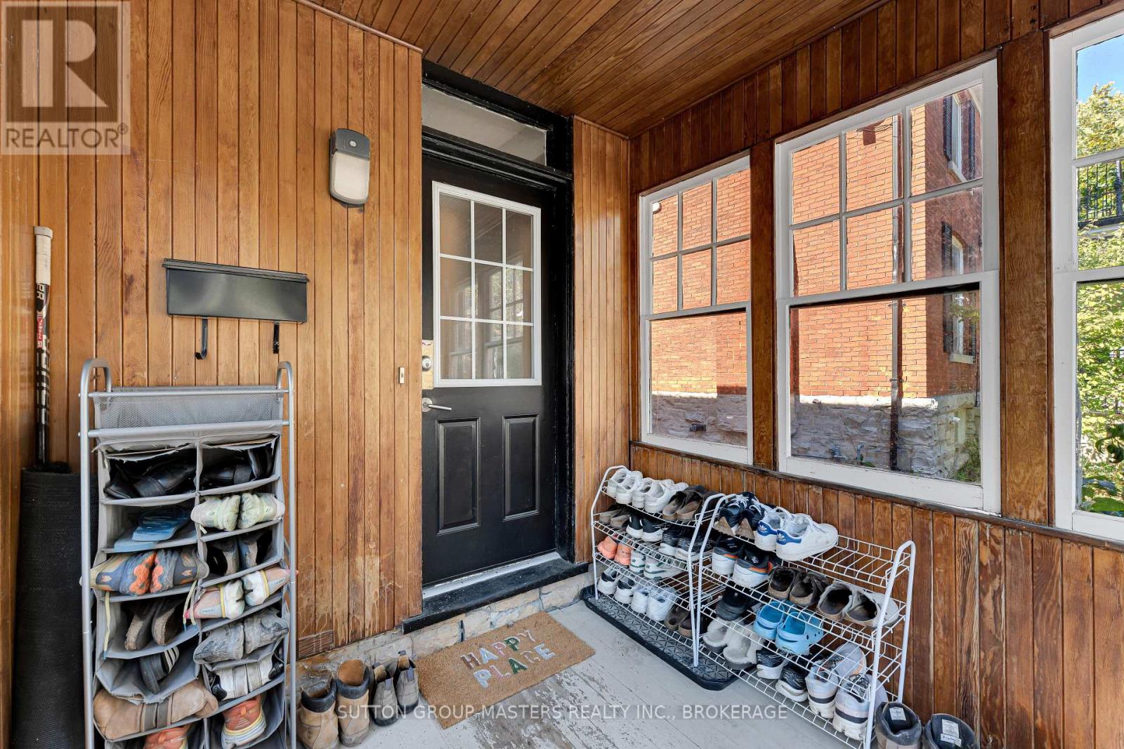 146 Collingwood Street, Kingston (Central City East), Ontario  K7L 3X5 - Photo 6 - X12462374
