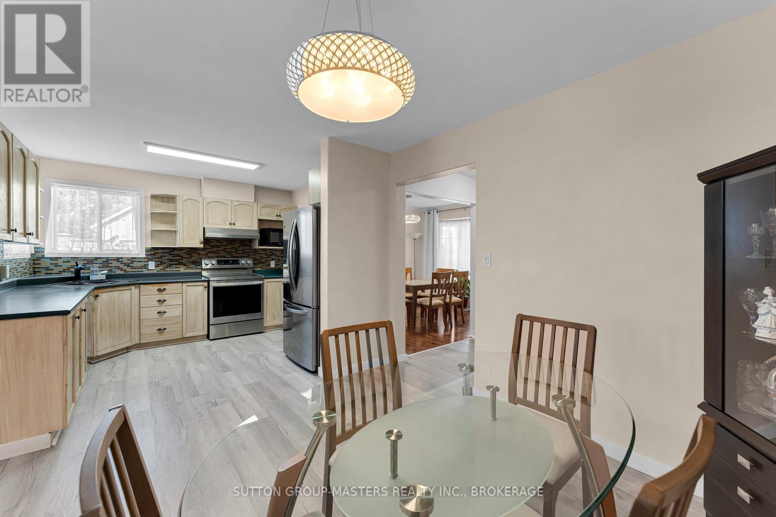 1396 Thornwood Crescent, Kingston, Ontario  K7P 3B5 - Photo 12 - X12462414