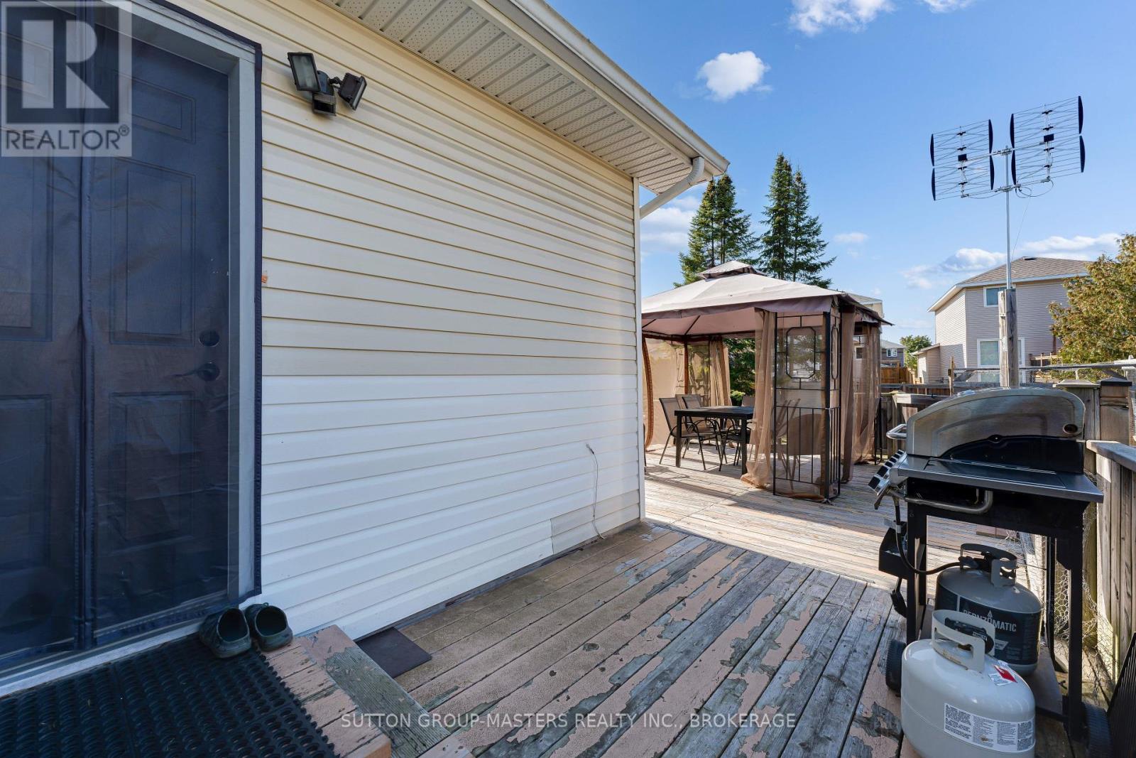 1396 Thornwood Crescent, Kingston, Ontario  K7P 3B5 - Photo 35 - X12462414