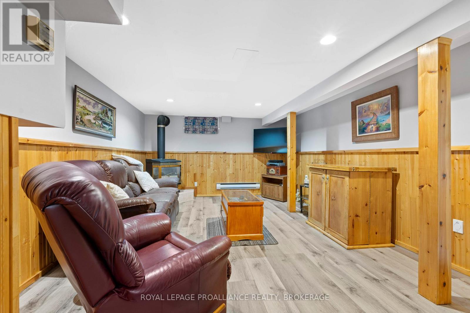 29 - 19 Macpherson Avenue, Kingston, Ontario  K7M 6W4 - Photo 23 - X12462460