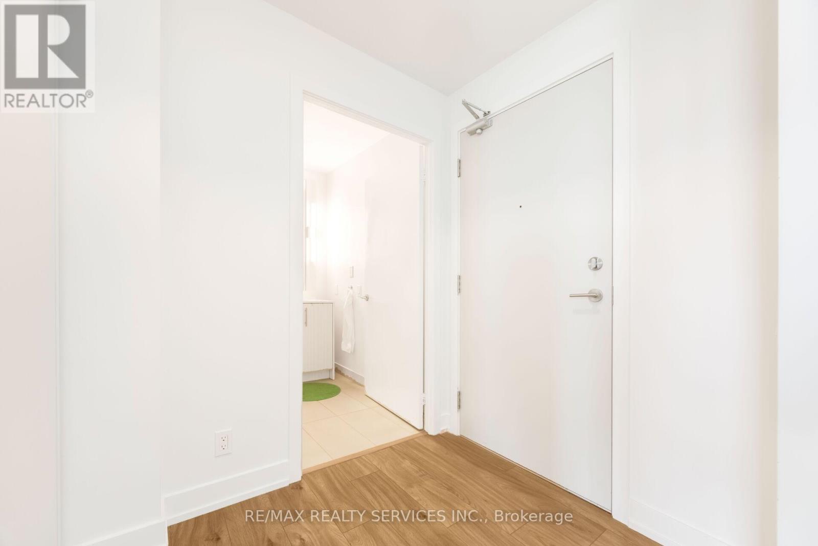 304 - 225 Veterans Drive, Brampton, Ontario  L7A 5L7 - Photo 23 - W12461731