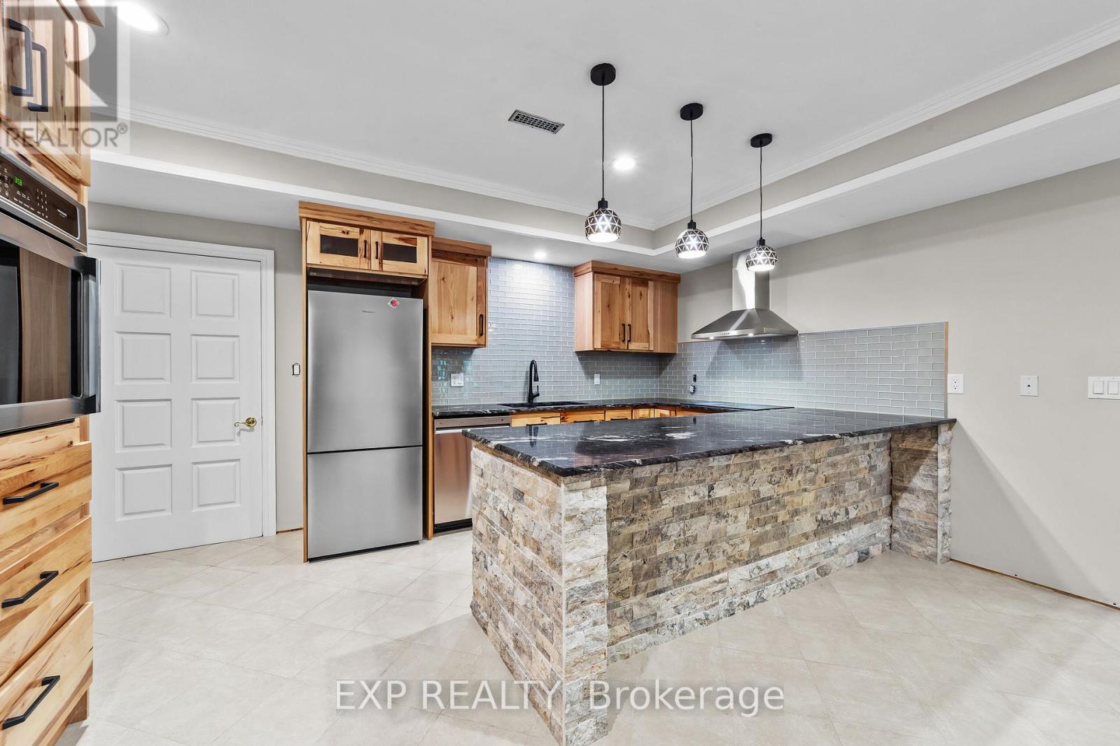 52116 Yorke Line, Malahide, Ontario  N0L 2J0 - Photo 30 - X12462309