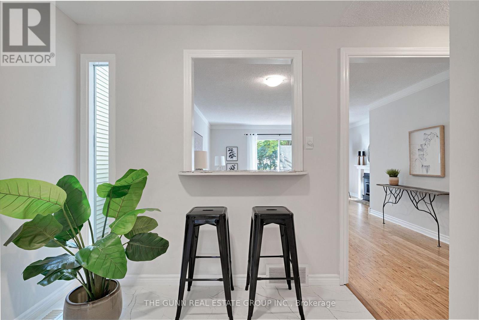 6 Olympic Crescent, London North (North I), Ontario  N6G 3P6 - Photo 13 - X12462384
