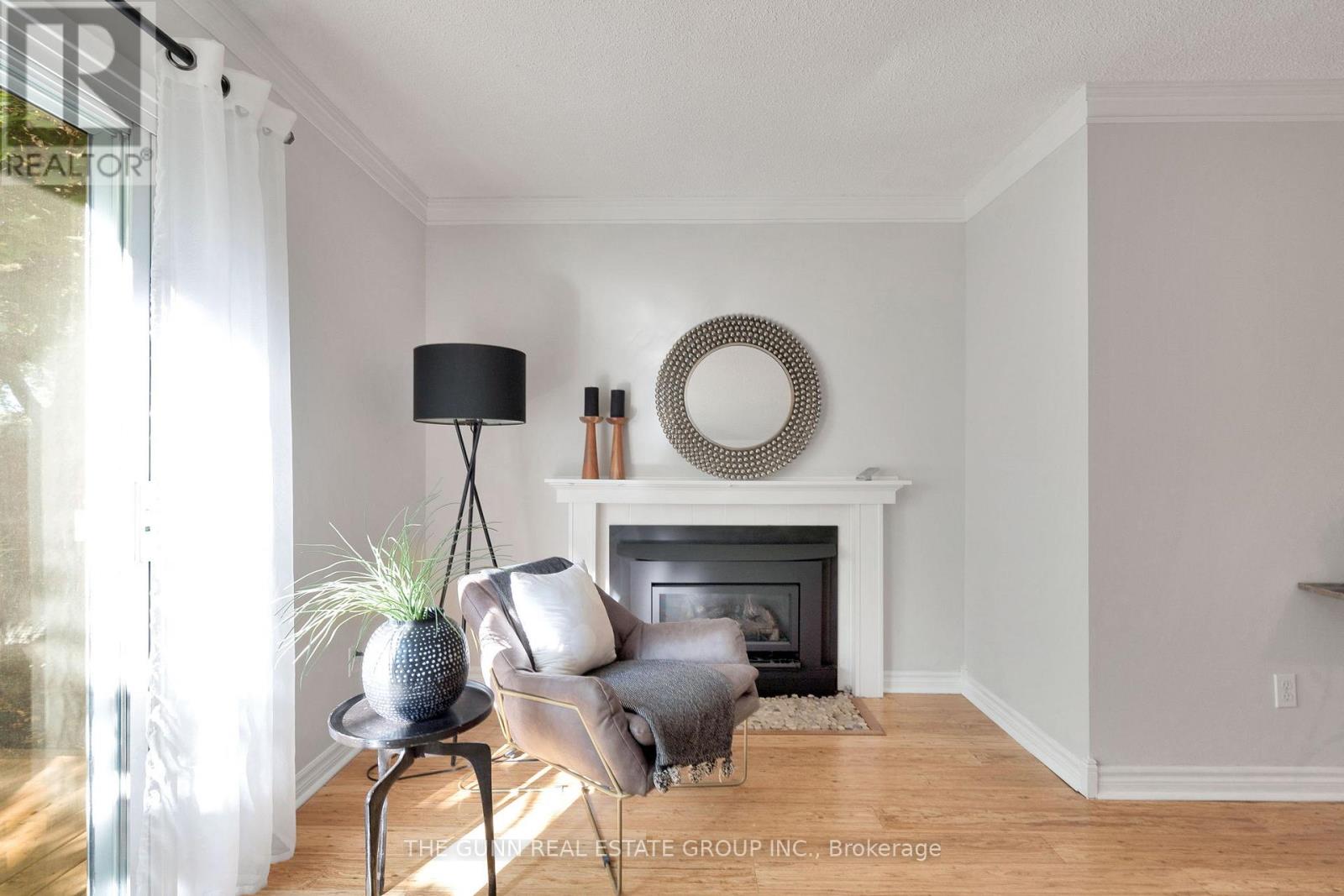 6 Olympic Crescent, London North (North I), Ontario  N6G 3P6 - Photo 22 - X12462384