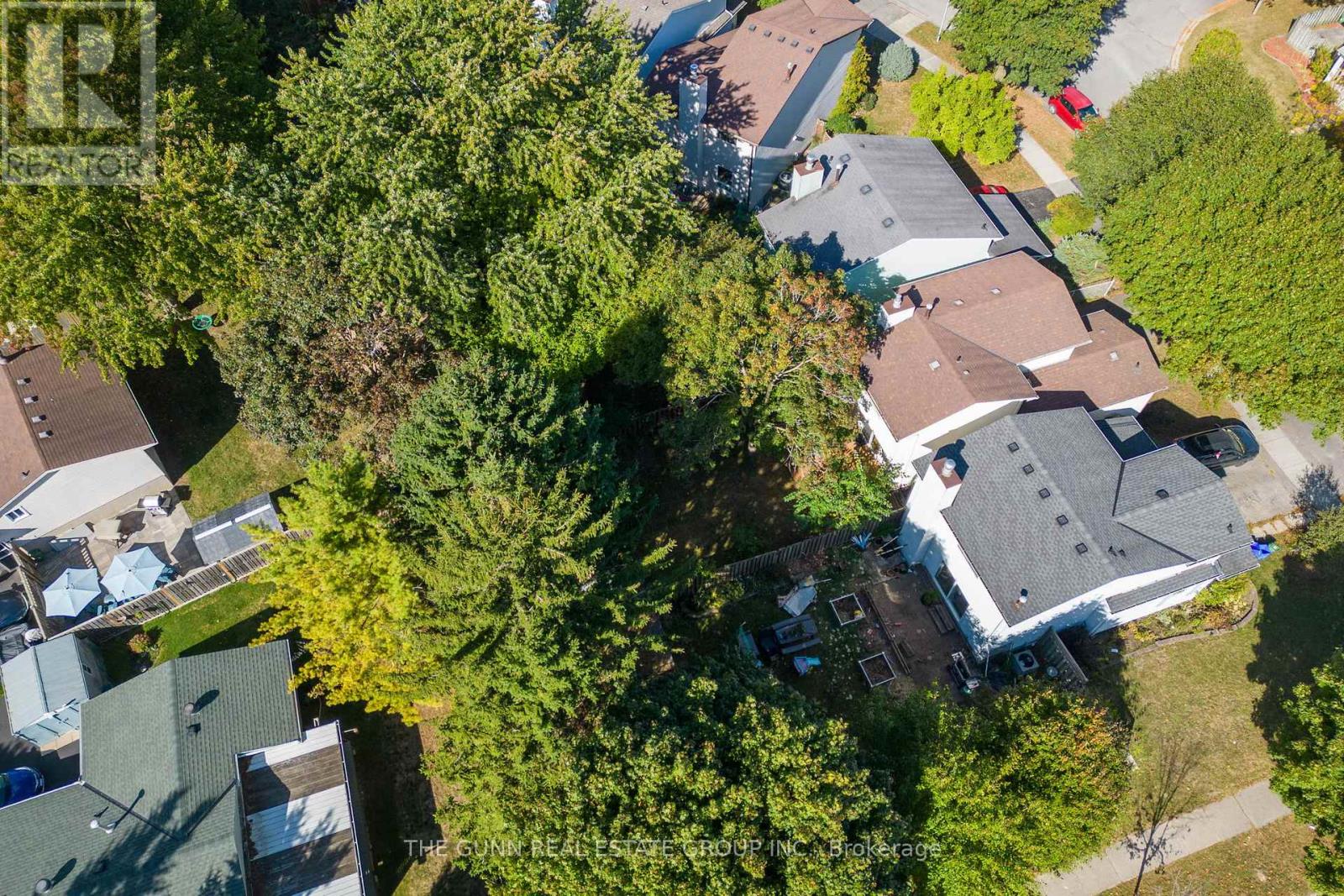 6 Olympic Crescent, London North (North I), Ontario  N6G 3P6 - Photo 46 - X12462384
